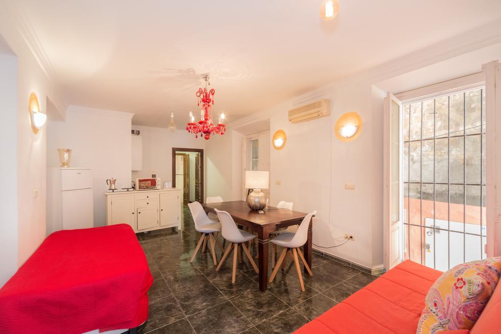 Cortina Del Muelle Catedral Apartment *